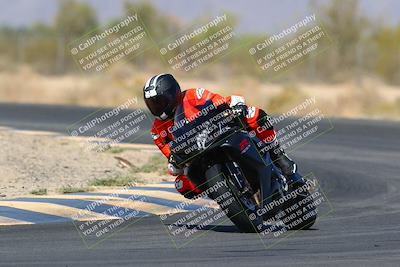 media/Mar-28-2022-Superbike Trackdays (Mon) [[b8603d0f67]]/Open Track Time/Turn 7/